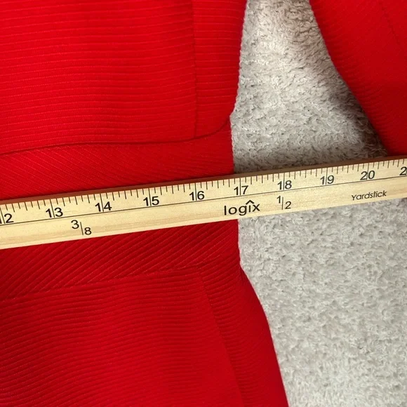 Yves Saint Laurent Encore Women’s Red Suit Jacket & Skirt 100% Wool Size 12 - Picture 5 of 16